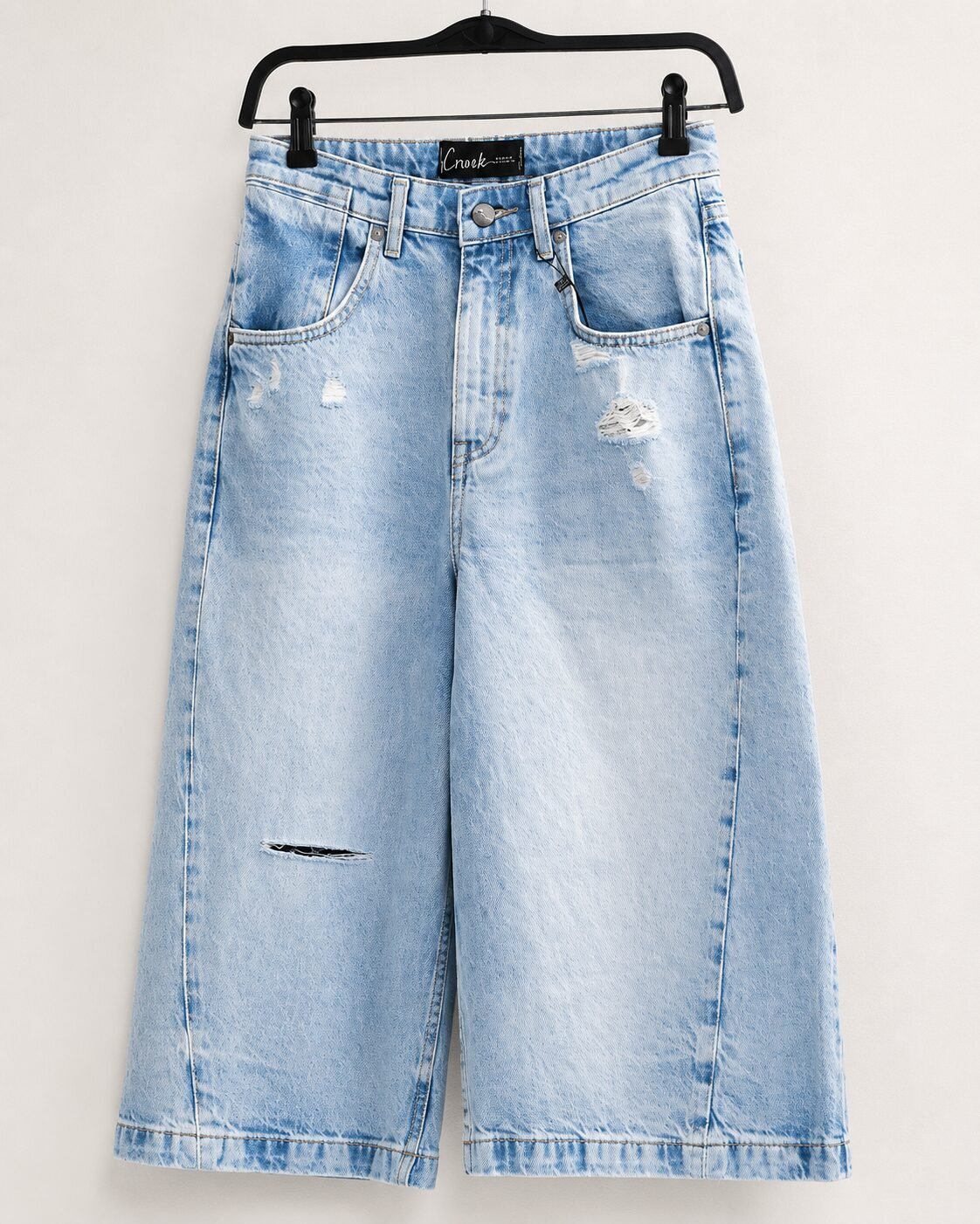 Crunk light blue denim jorts